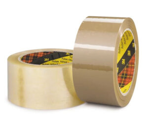 LM Plastiques propose également la personnalisation de rouleaux d'adhésifs