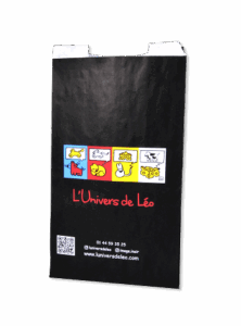 pochette-cadeau papier-imprimee-plusieurs-couleurs